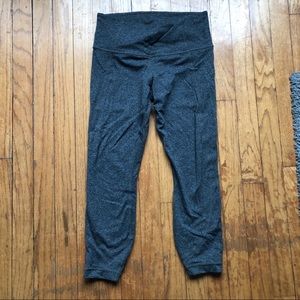 Athleta salutation 7/8 tights (petite)